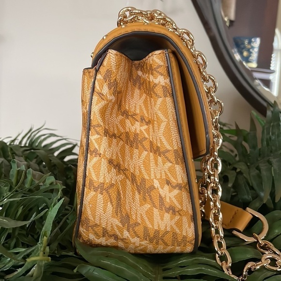 Brand New Michael Kors Soho Large Frameout Chain Shoulder Purse Marigold - Picture 8 of 16